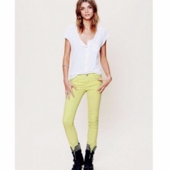 FREE PEOPLE Lime Green Yellow Corduroy Pants 28 - Picture 1 of 7